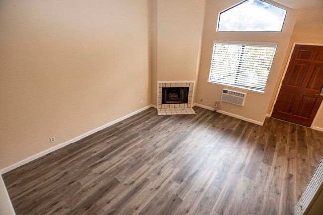 Building Photo - 1222 Coyote Creek Ct