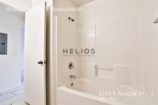 Building Photo - 6319 E Avalon St