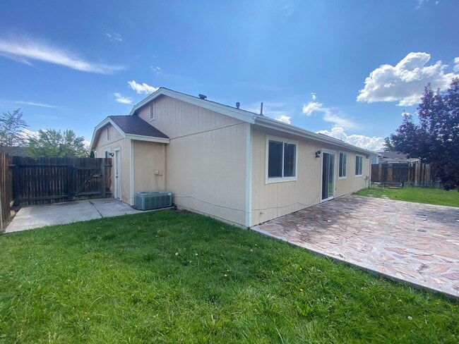 Building Photo - Sky Vista in Stead - Single Story House La...
