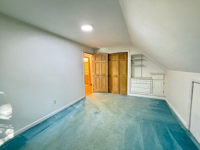 Building Photo - 19 Westerly Dr