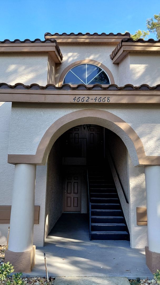 Building Photo - Spacious 2 Bedroom 2 Bath Condo in Townes of Southgate