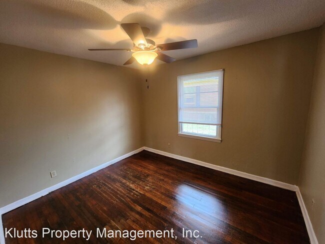 Building Photo - 2 br, 1 bath House - 3212 Seymour Dr Apt #1