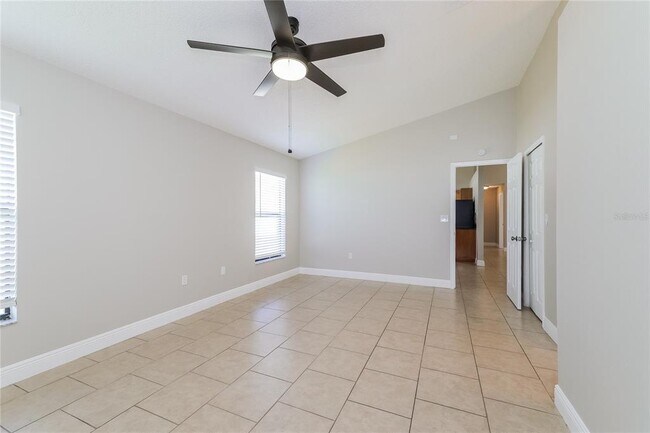 Building Photo - 804 Darby Dr