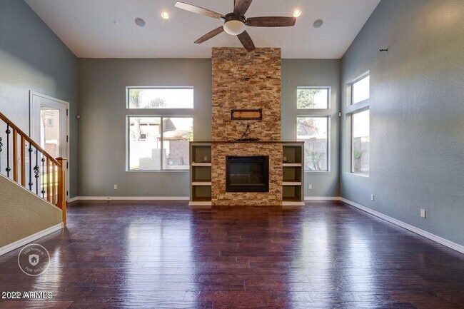 Building Photo - 29713 N 69th Ln