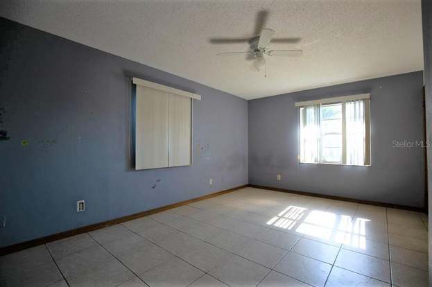 Building Photo - 124 Lakeview Dr