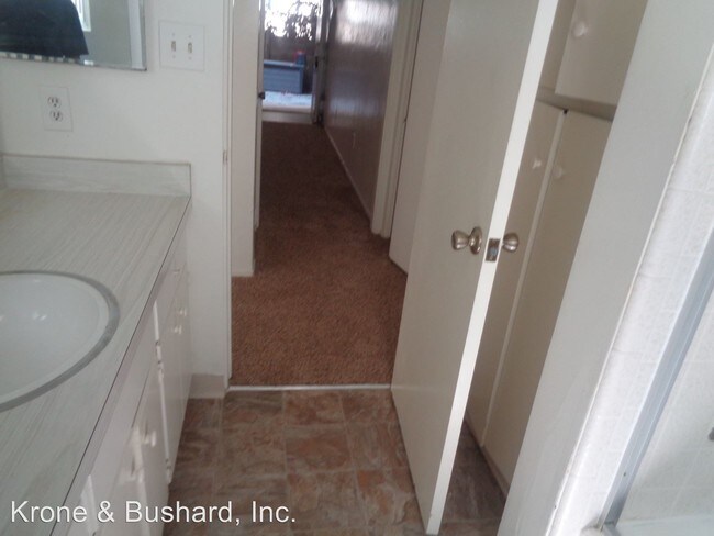 Building Photo - 5035 Del Monte Ave