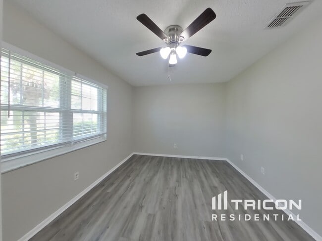 Building Photo - 12765 Ohio Woods Ln
