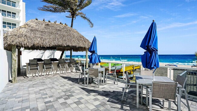 Building Photo - 3700 Galt Ocean Dr