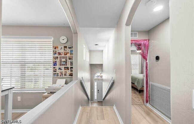 Building Photo - 10135 Colonial Country Club Blvd