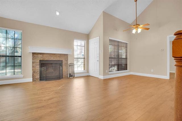 Building Photo - 449 Harris St