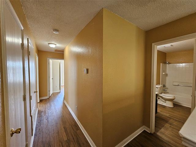 Building Photo - 1356 Fox Glenn