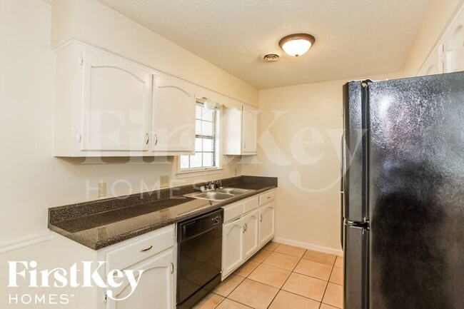 Building Photo - 6350 N Fawn Hollow Cir