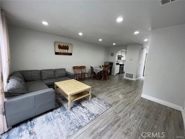Building Photo - 133 Doverfield Dr