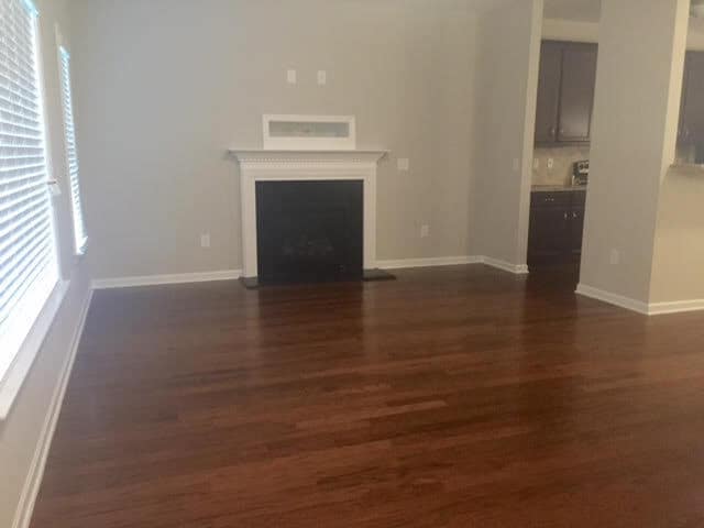 Building Photo - 210 Watchmen Ln