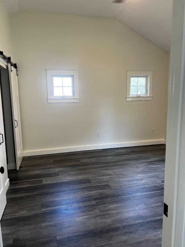 Building Photo - 114 Middleboro Ave