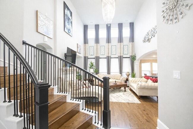 Building Photo - 6911 Twilight Elm Trace