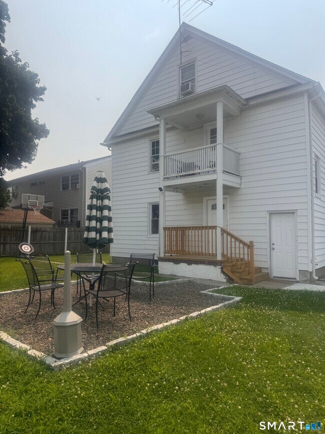 Building Photo - 508 Garfield Ave