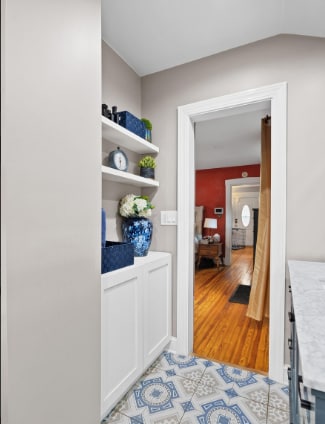 Building Photo - 2105 Bradley Ave