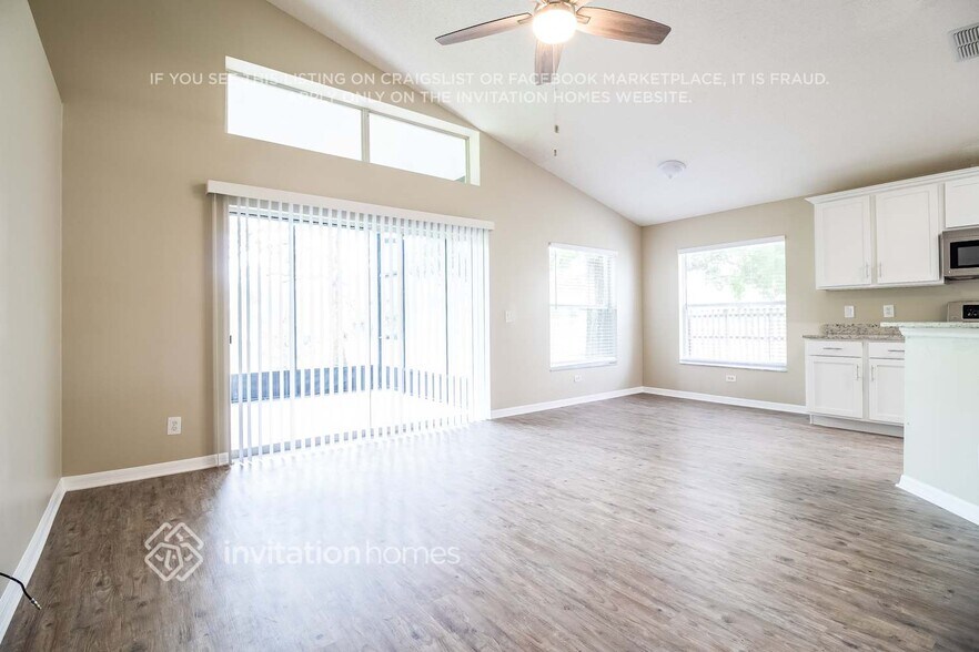 Building Photo - 3917 Shawn Cir