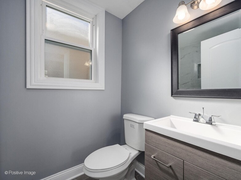 Building Photo - 5156 S Spaulding Ave