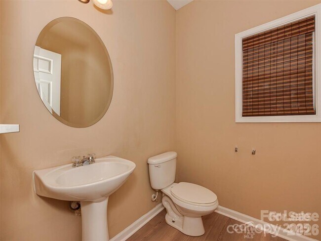 Building Photo - 5607 Fulton Ridge Dr