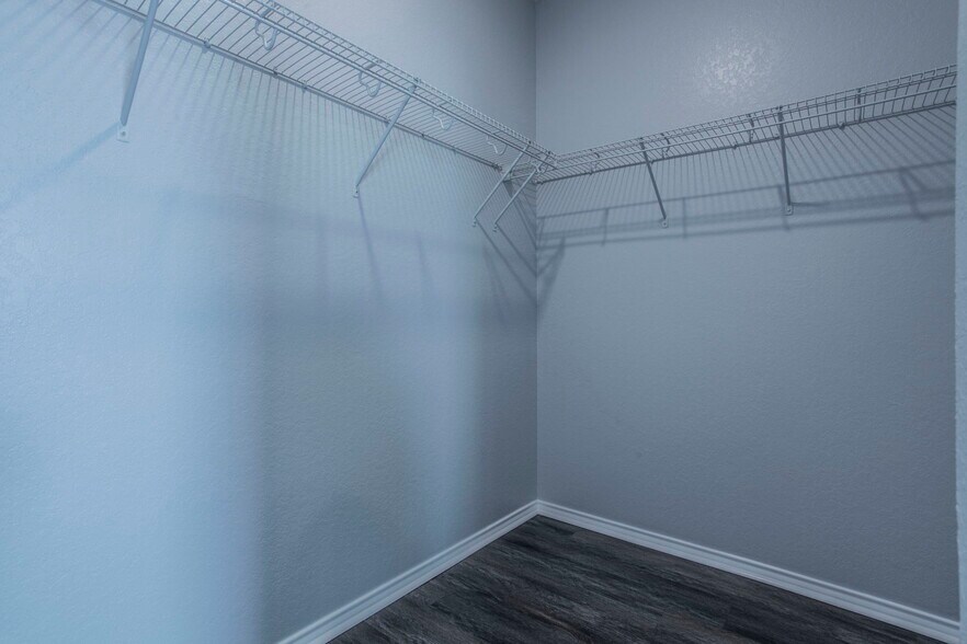 Building Photo - 12614 Galatea