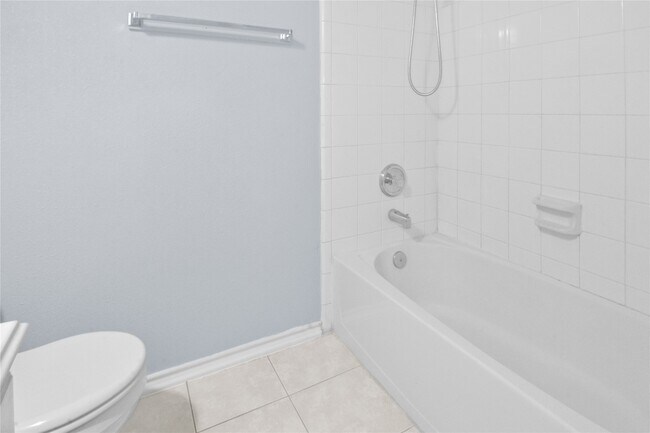 Building Photo - 3402 Pebble Beach Ln