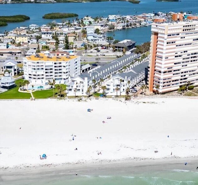 Building Photo - 17960 Gulf Blvd