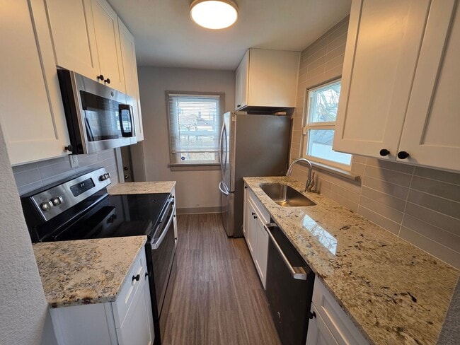 Building Photo - Beautiful Home in Spokane