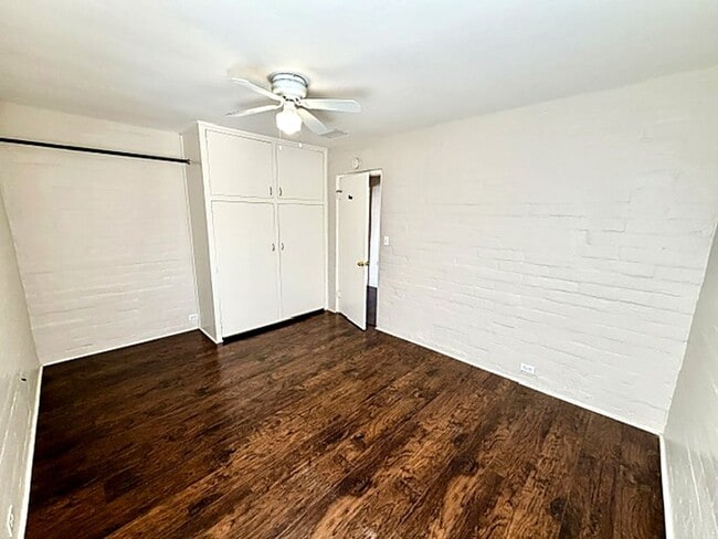 Building Photo - 445 1/2 E. Puente St