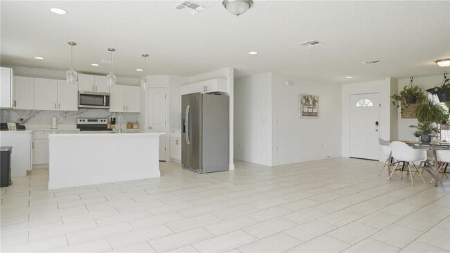 Building Photo - 16 Alicante Ct