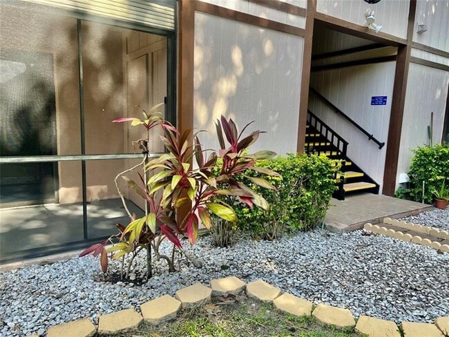 Building Photo - 9360 S Belfort Cir