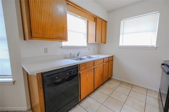Building Photo - 507 N Walnut Creek Dr