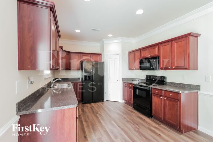 Building Photo - 3596 Catawba Creek Dr