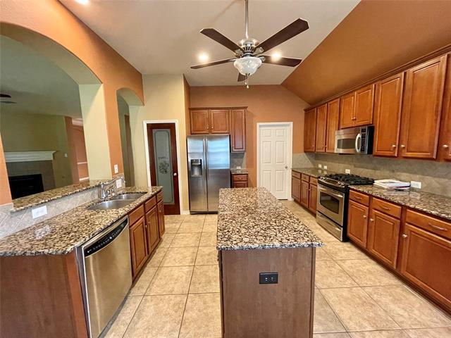 Building Photo - 4037 Dellman Dr