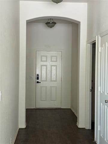 Building Photo - 1104 Saddle Ct