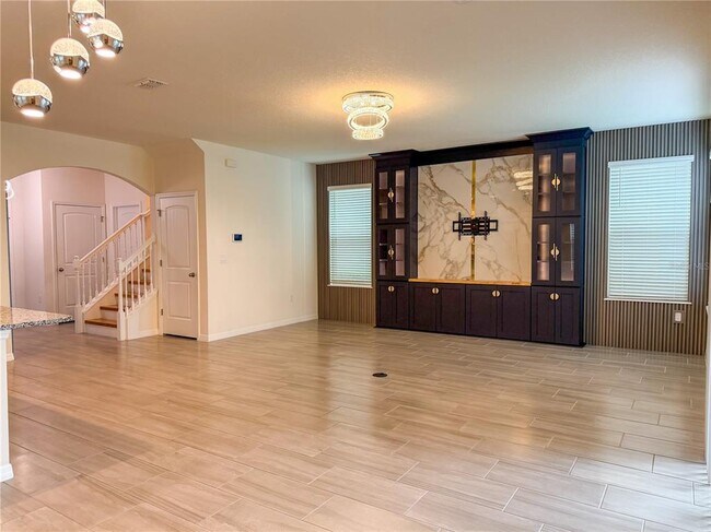 Building Photo - 16128 Mangrove Rd