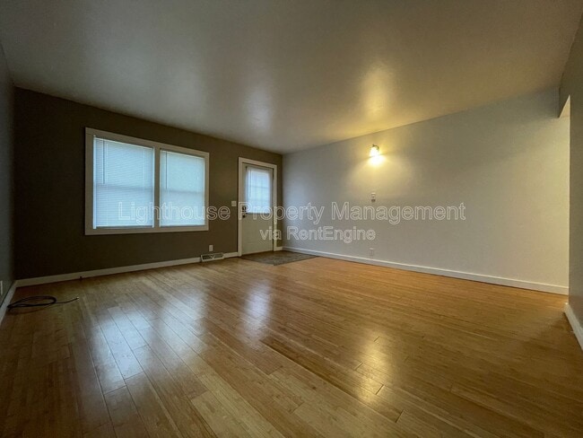 Building Photo - 1471 Brookmark St SE