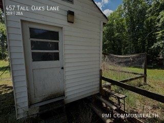 Building Photo - 457 Tall Oaks Ln
