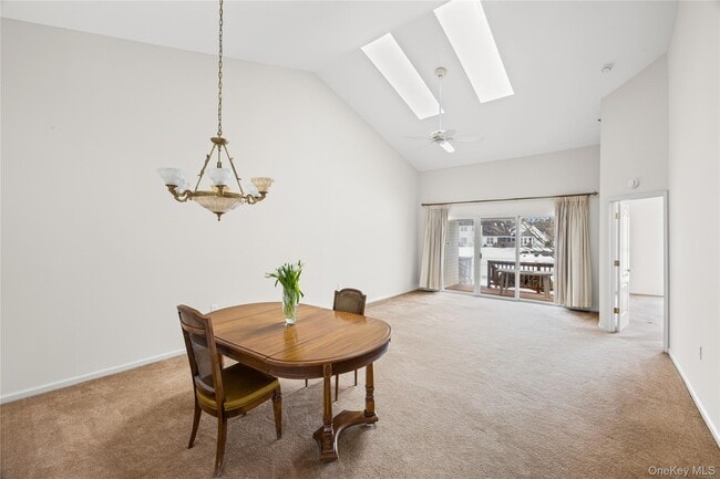 Building Photo - 1005 Constance Ln