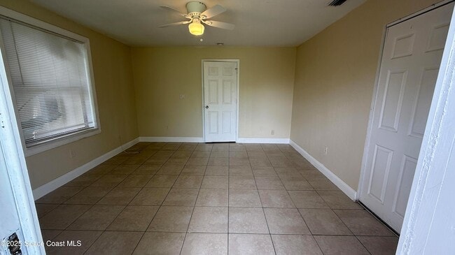 Building Photo - 508 Tasco Ave SW