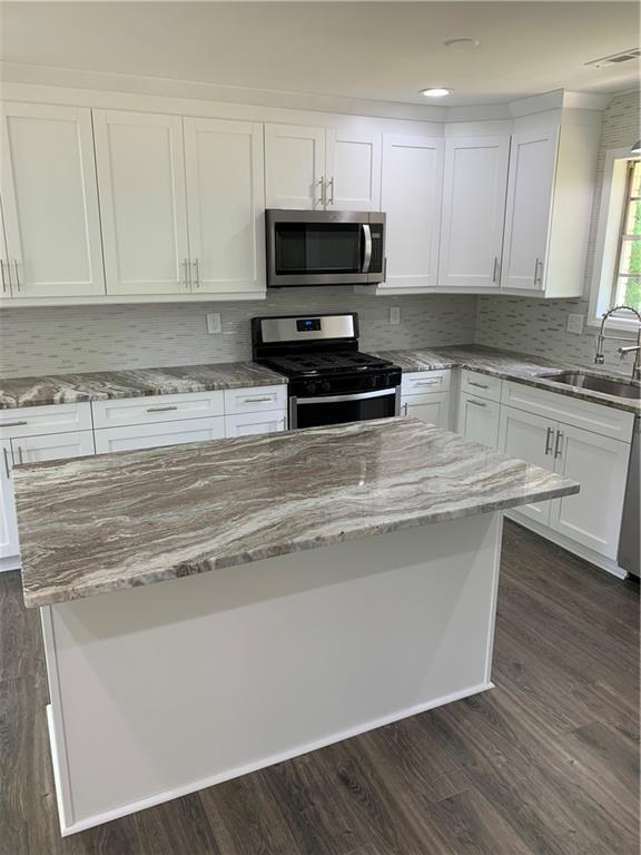 Building Photo - 1039 Washington Ave