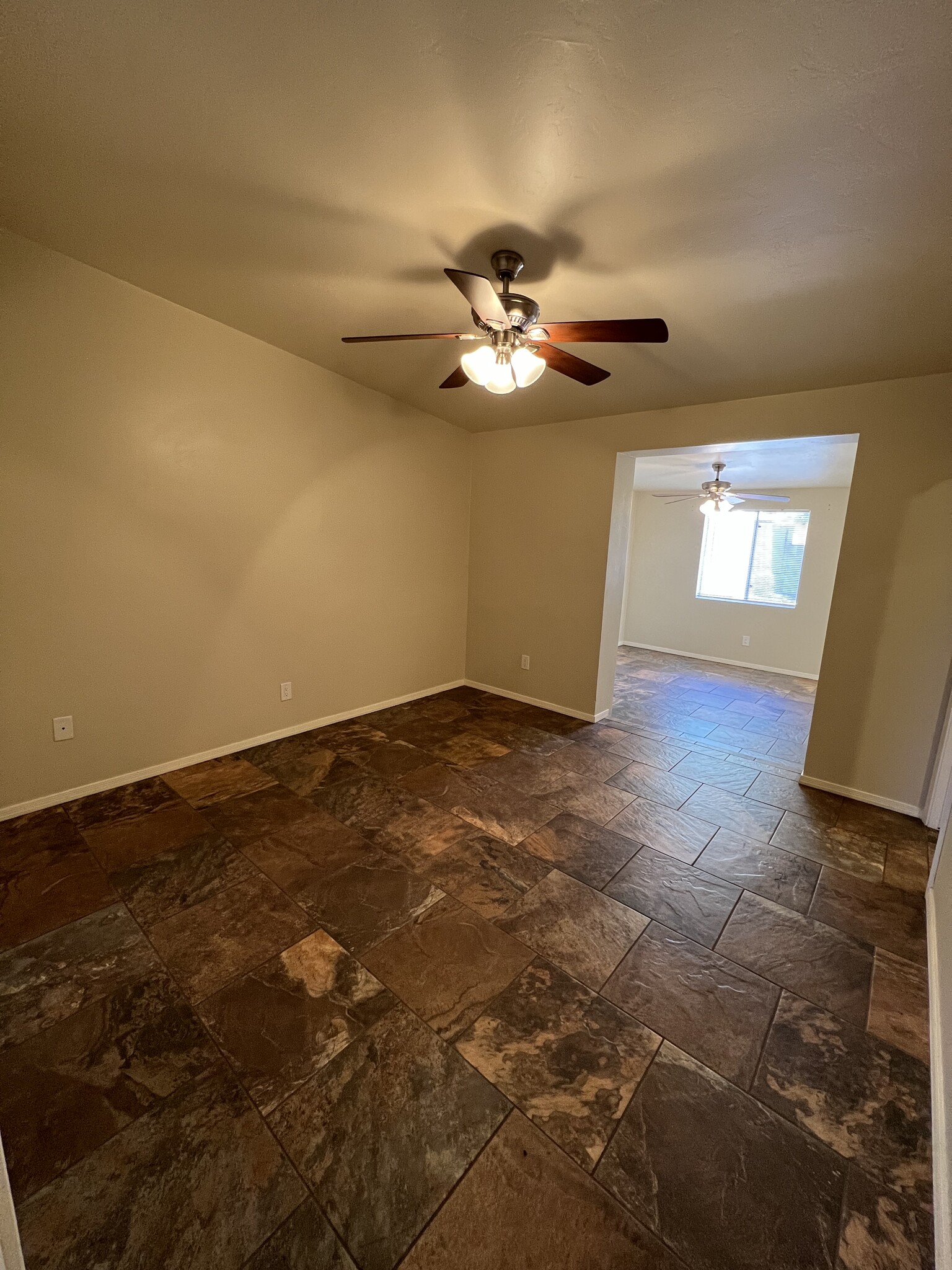 Primary Bedroom - 607 N De Medici Pl