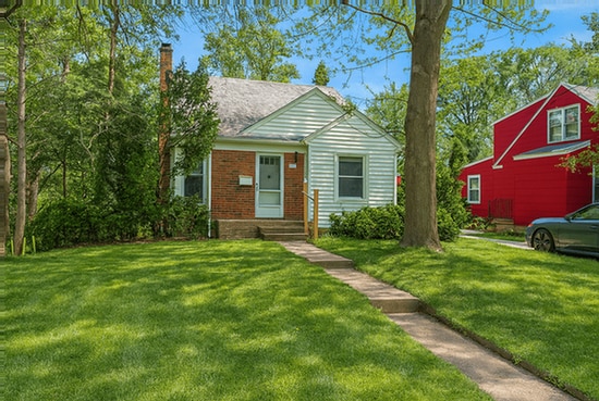 Primary Photo - 1718 Chandler Rd