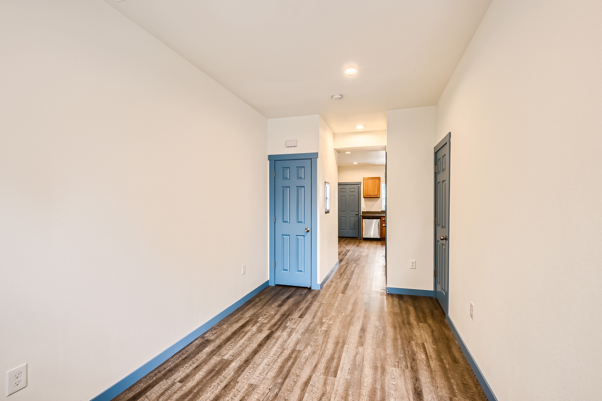 Building Photo - 4789 NE 108th Ave