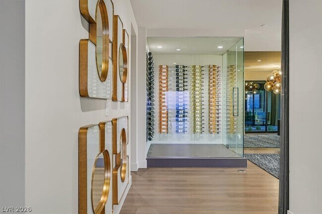 Building Photo - 807 Magnum Cliff Ct