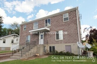 Building Photo - 1056 S 4th Ave