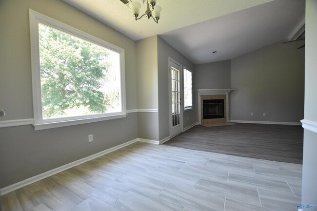 Building Photo - 12775 Sludder Cir