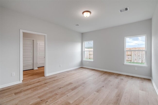 Building Photo - 32315 Clouser Minnow Ct