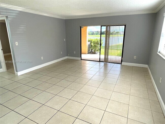 Building Photo - 5200 NW 31st Ave